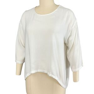 DAIRI Fashion Top OS White 3/4 Sleeve Sharkbite Hem Ethnic Moroccan Quiet Luxury